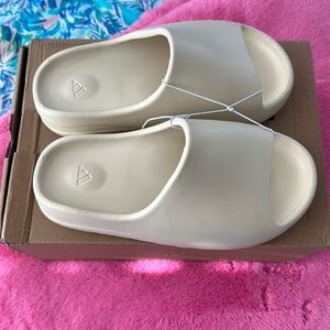 Yeezy slides bone